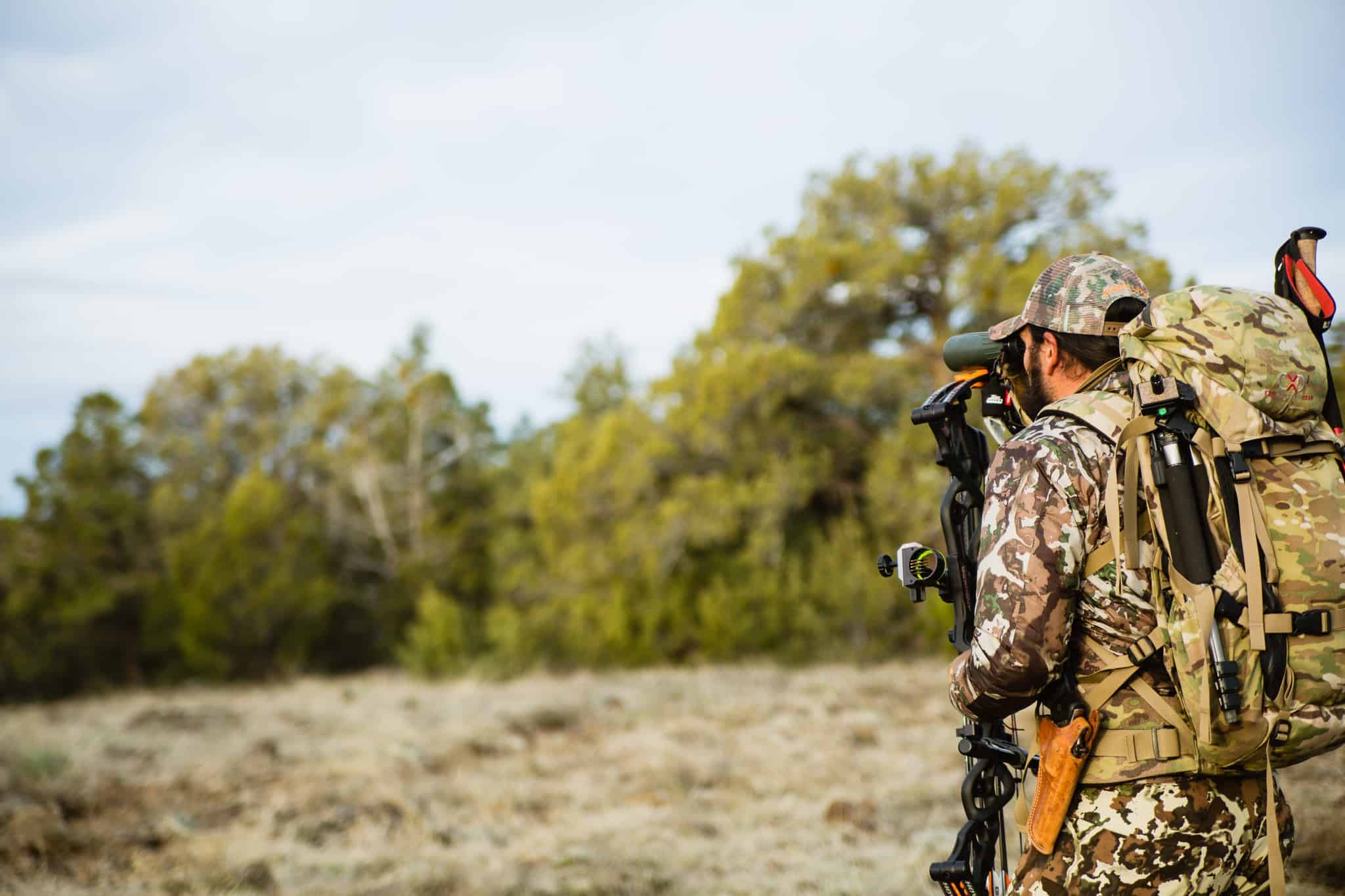 19 Essential Items For Your Whitetail Hunting Pack