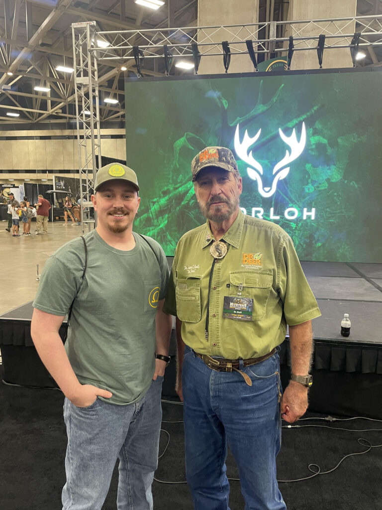 Patrick Long and James Kroll (Dr.Deer) at the Texas Throphy Hunters Extravaganza in August 2022